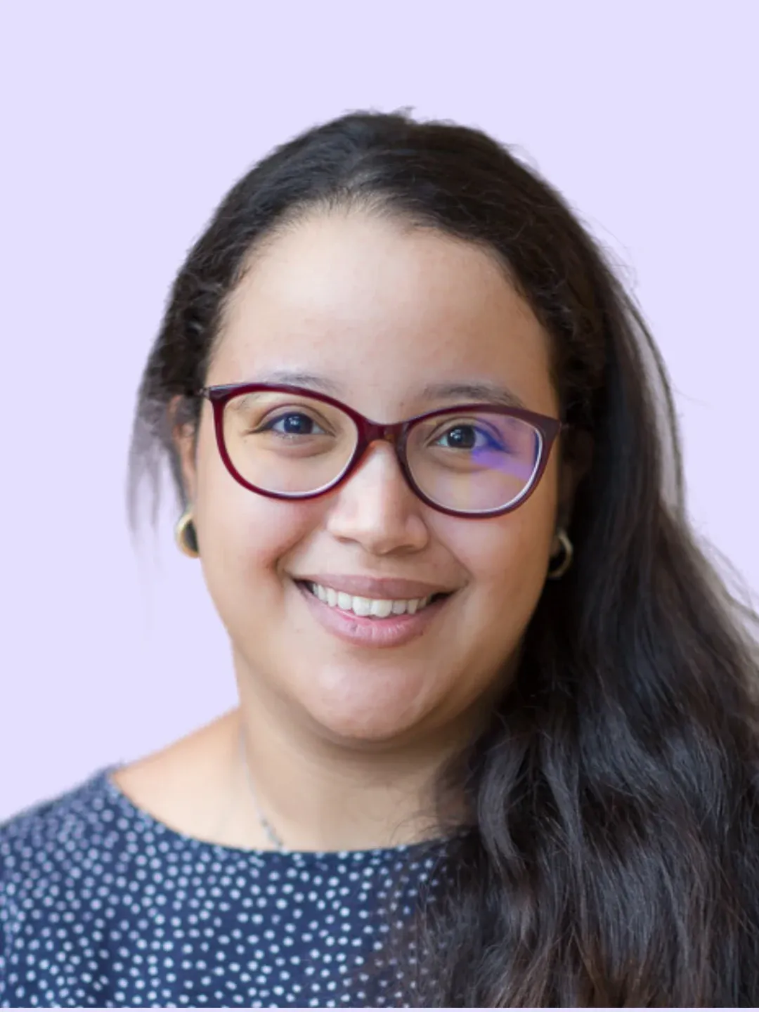 Portrait d'Amira Dounassre, cofondatrice de Leadvice